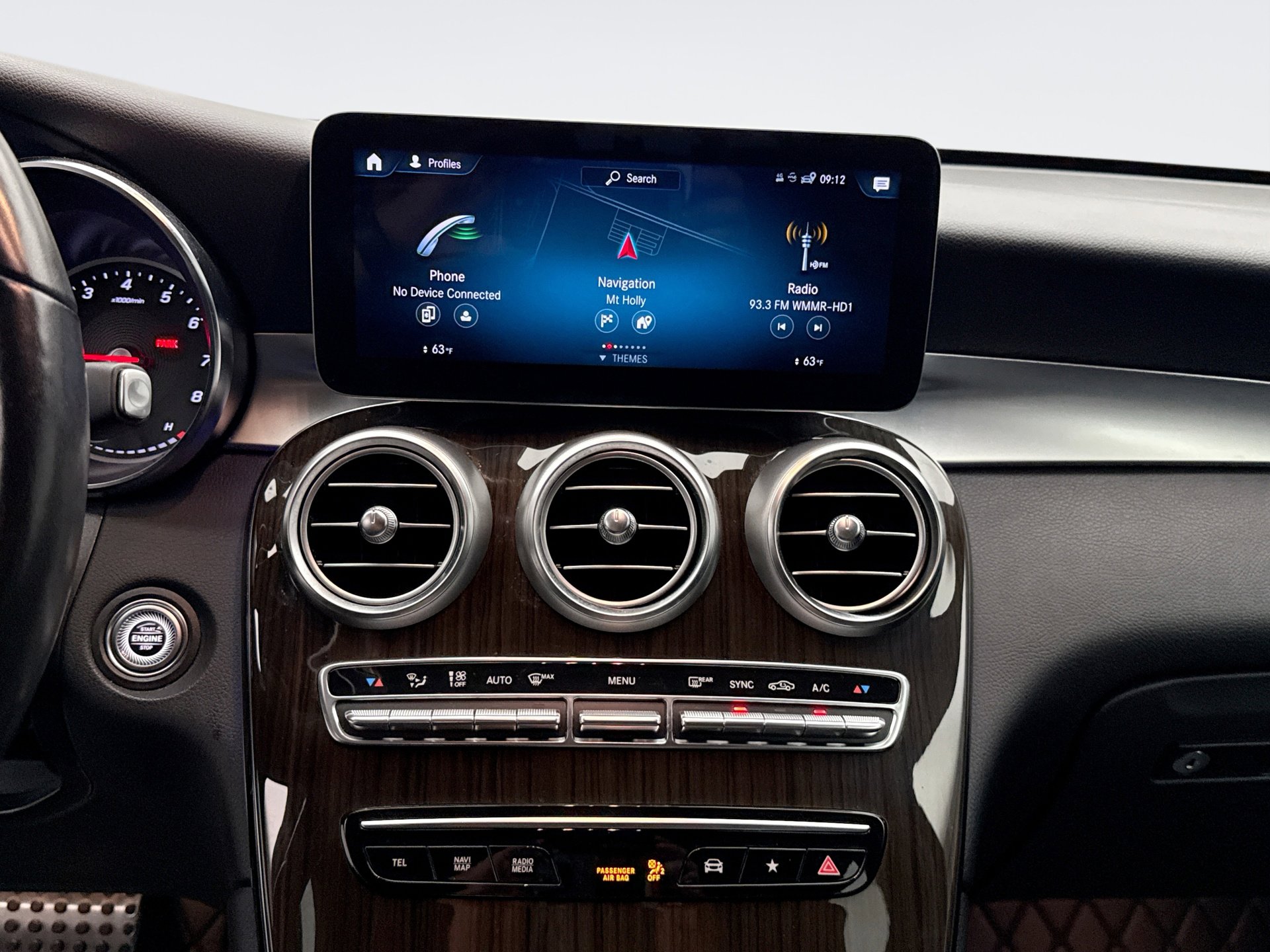 Used 2022 Mercedes-Benz GLC 300 4MATIC image 14