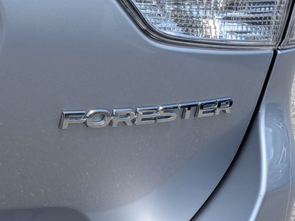 Used 2020 Subaru Forester w/ Alloy Wheel Package AWD/4WD image 12