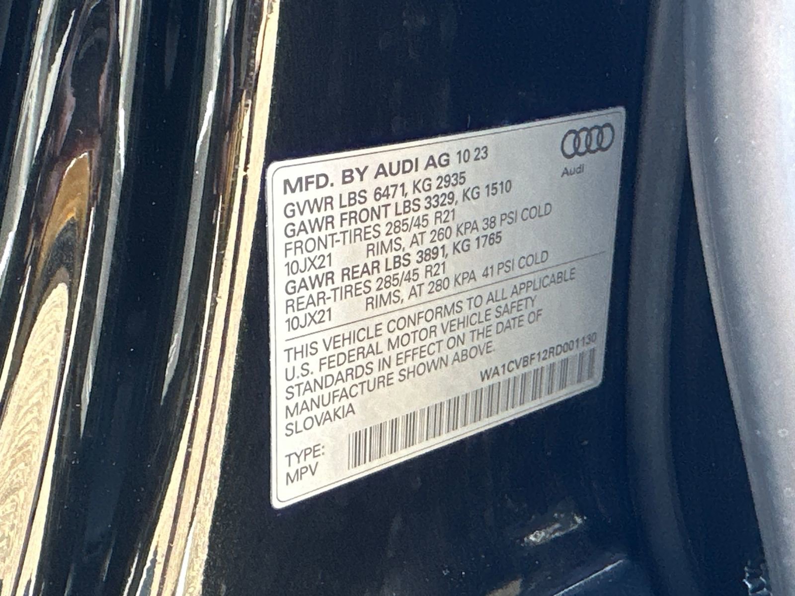 Used 2024 Audi Q8 Prestige image 34