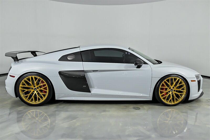 Used 2018 Audi R8 V10 plus AWD/4WD image 11