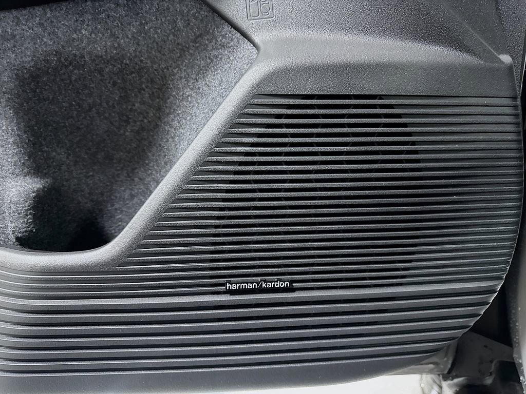 New 2026 Subaru Outback Limited image 17