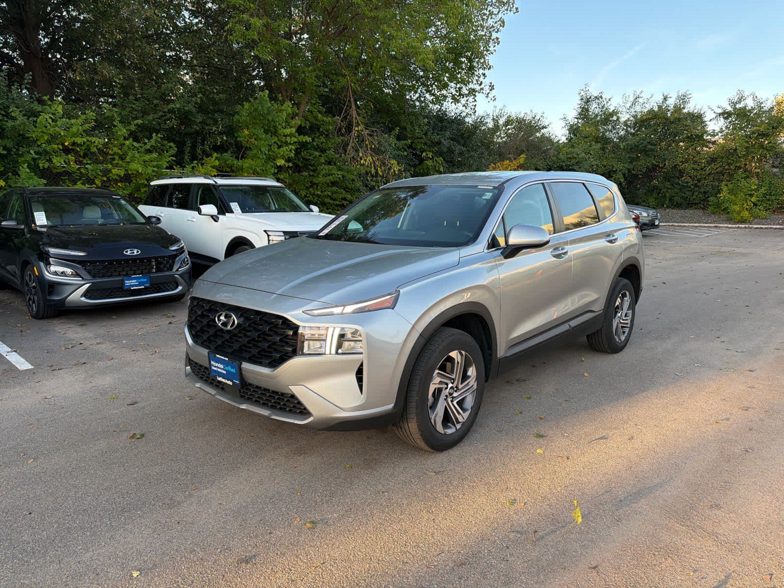 Used 2023 Hyundai Santa Fe SE w/ Cargo Package AWD/4WD image 4