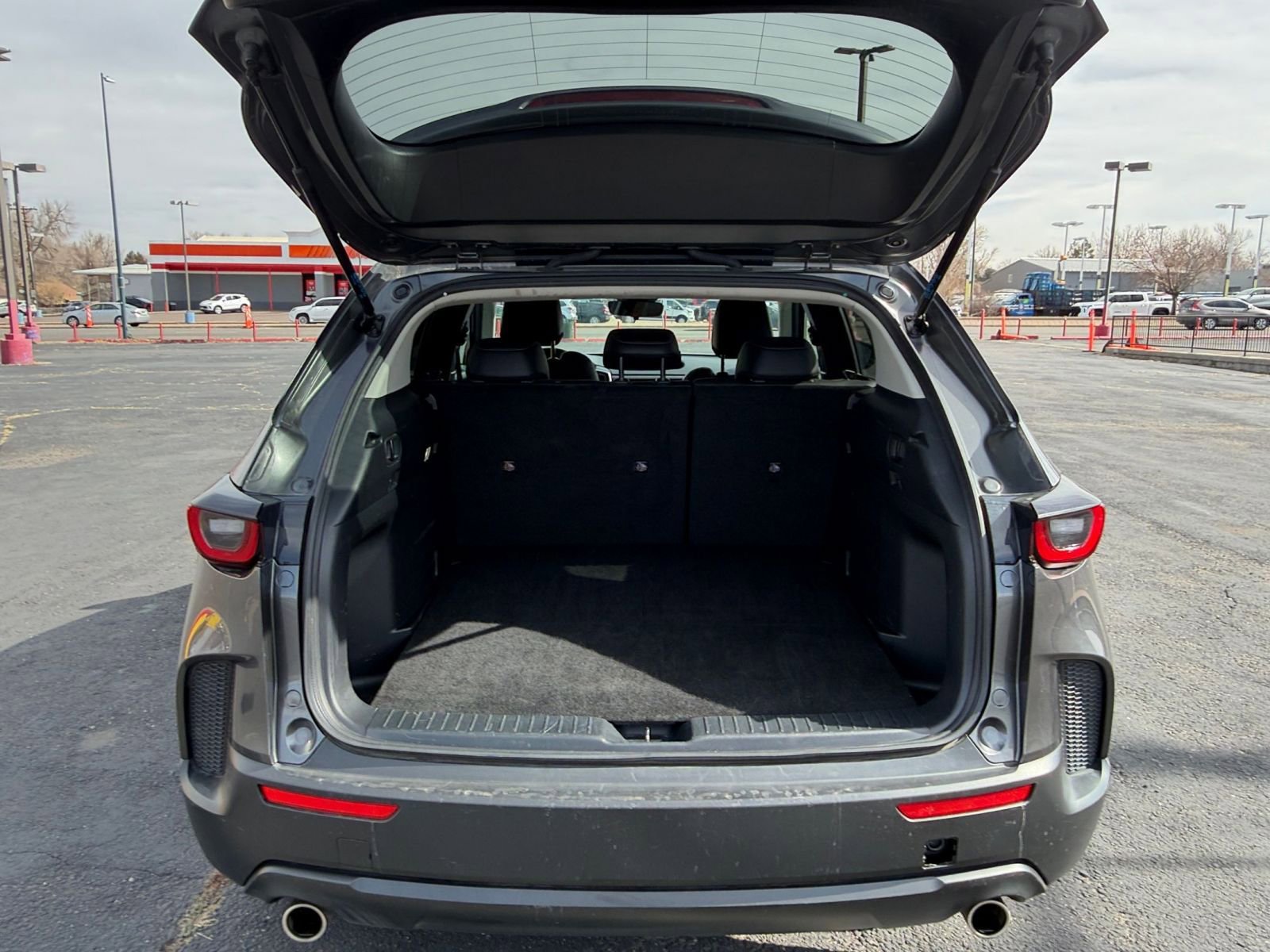 Used 2025 MAZDA CX-50 AWD 2.5 S w/ Premium Package image 30