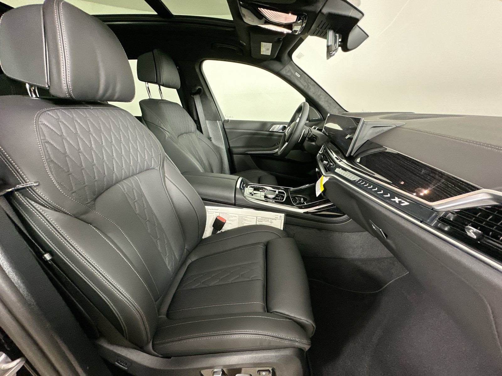 New 2027 BMW X7 xDrive40i w/ M Sport Package AWD/4WD image 43