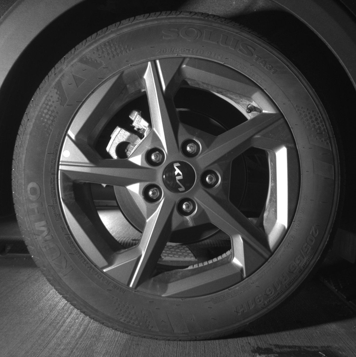 Used 2025 Kia K4 LXS image 15