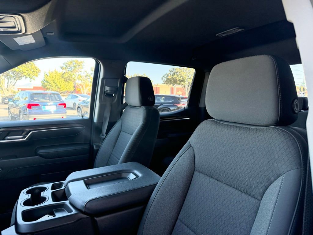 Used 2024 Chevrolet Silverado 1500 LT w/ Protection Package image 18