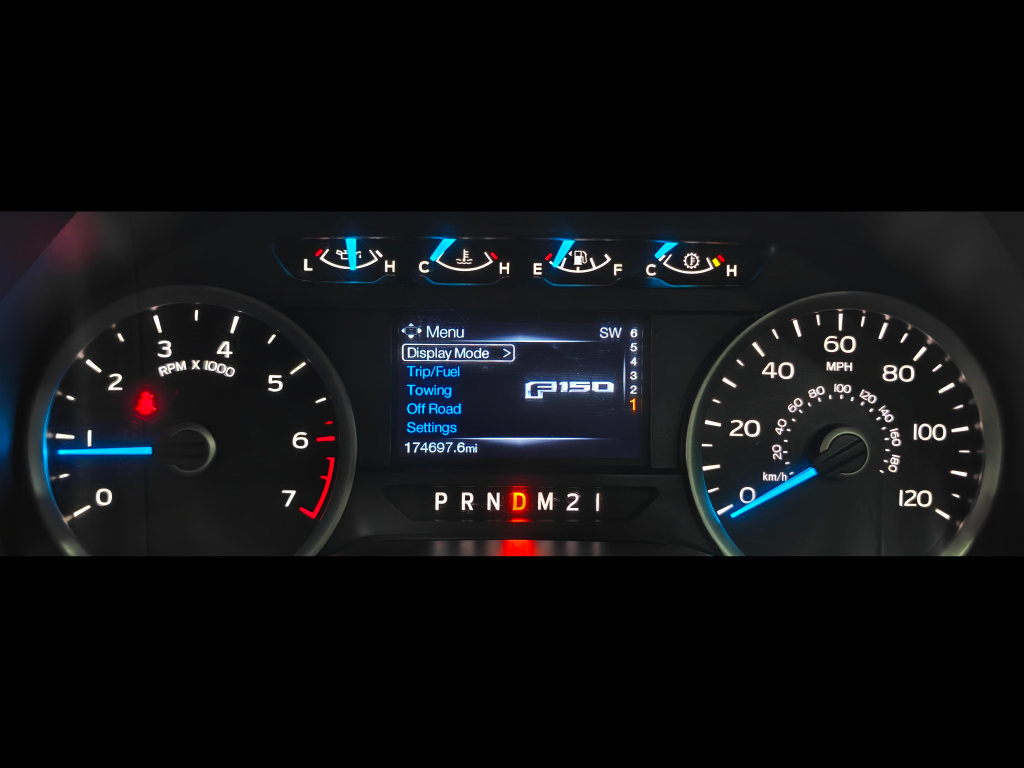 Used 2015 Ford F150 XLT w/ Equipment Group 302A Luxury AWD/4WD image 53
