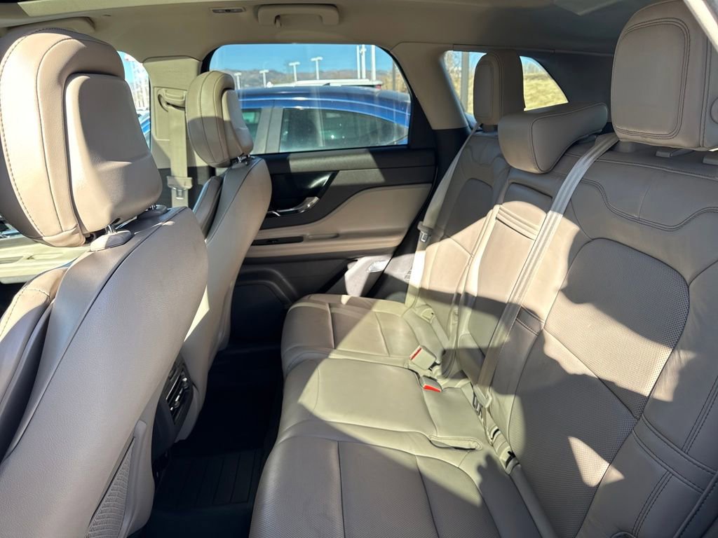 Used 2020 Lincoln Corsair Reserve w/ Equipment Group 201A image 32