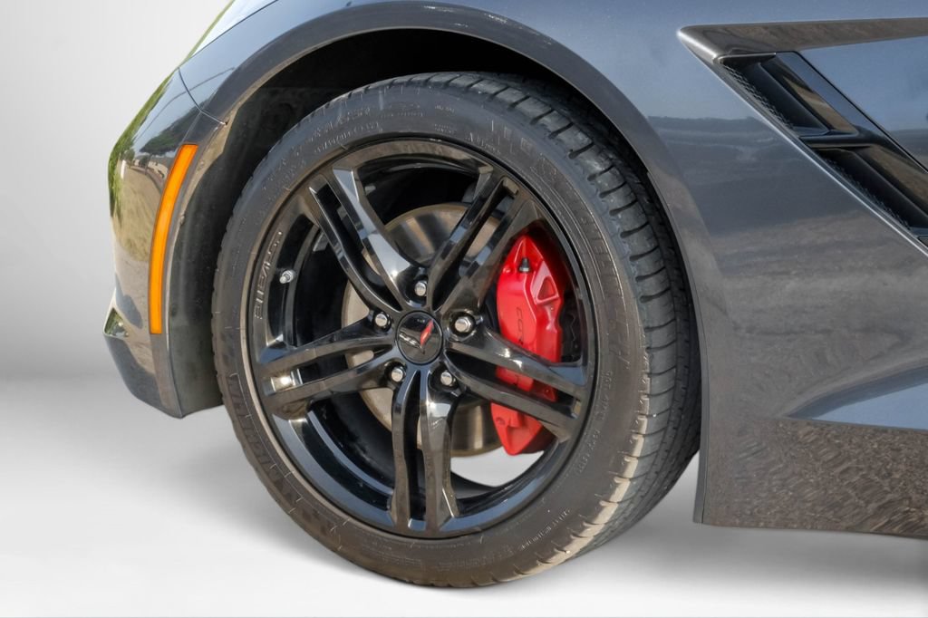 Used 2017 Chevrolet Corvette Stingray Coupe w/ Carbon Flash Badge Package RWD image 50