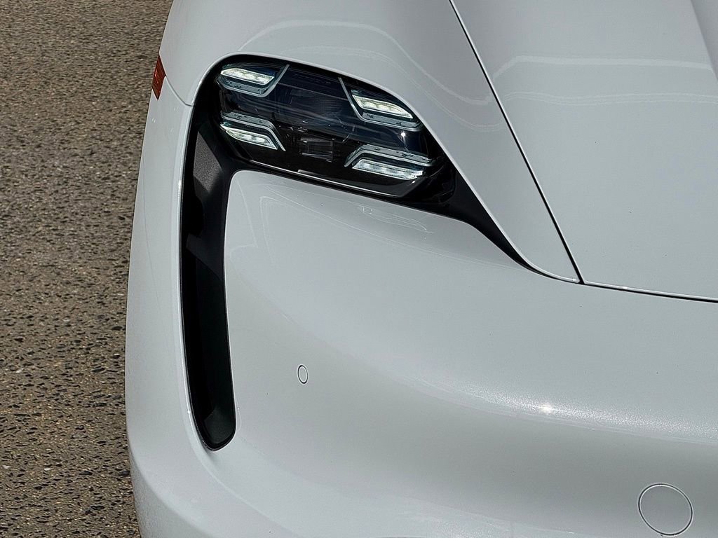 Certified 2024 Porsche Taycan image 12