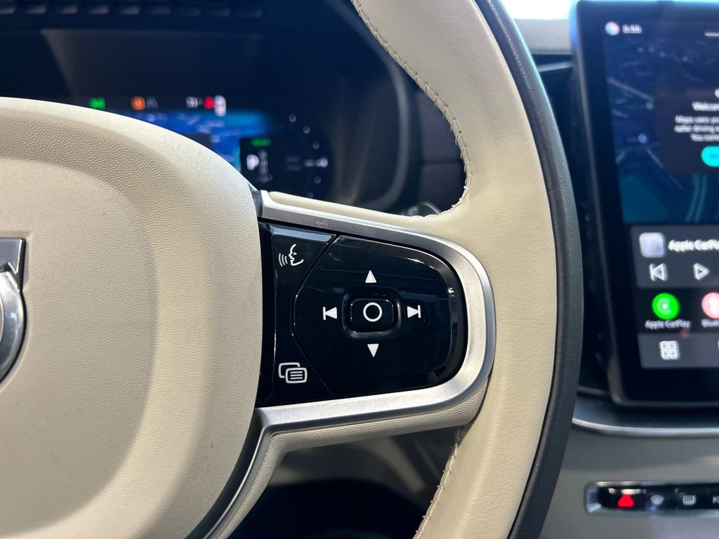 Certified 2025 Volvo XC90 T8 Ultra image 14