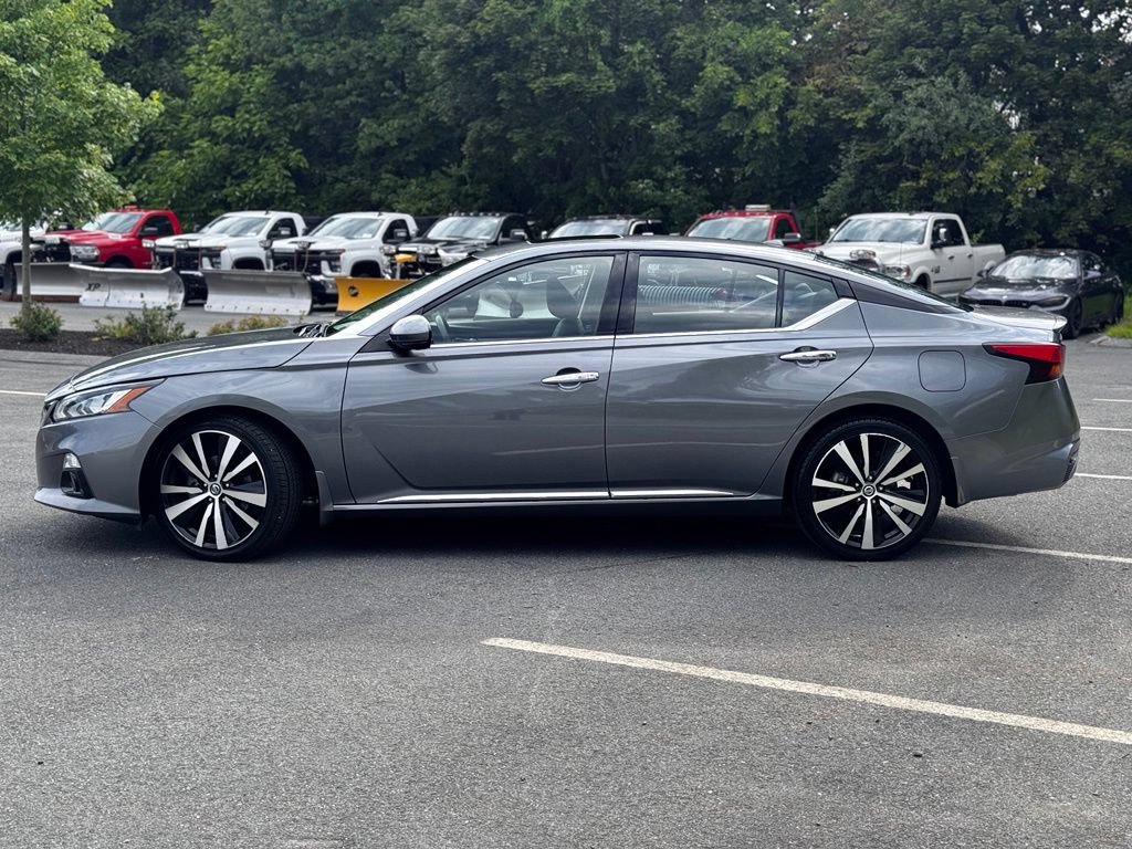 Used 2019 Nissan Altima 2.5 Platinum AWD/4WD image 3