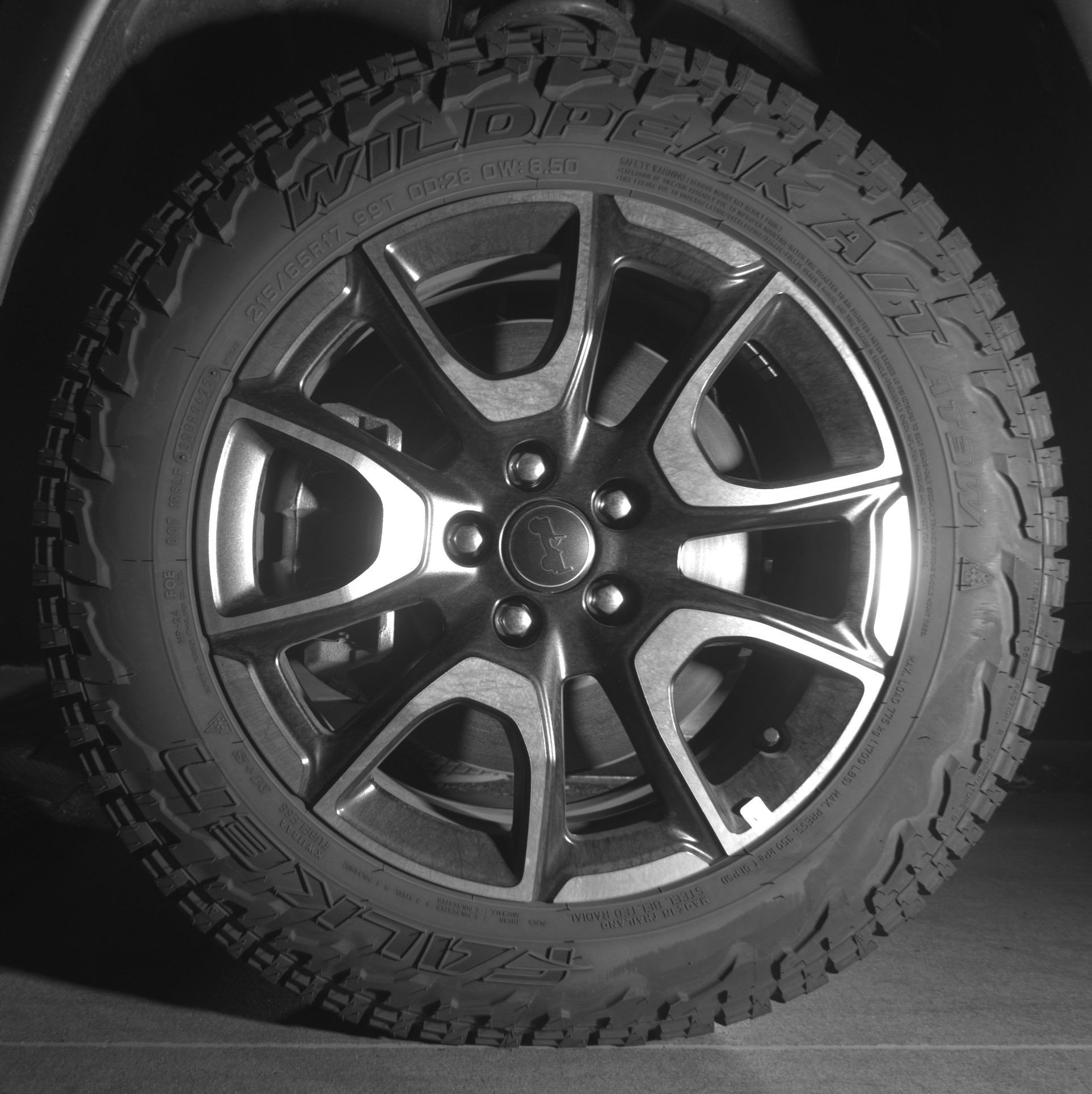 Used 2025 Jeep Compass Trailhawk AWD/4WD image 12