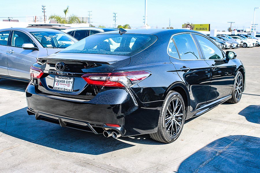 Certified 2024 Toyota Camry SE image 9