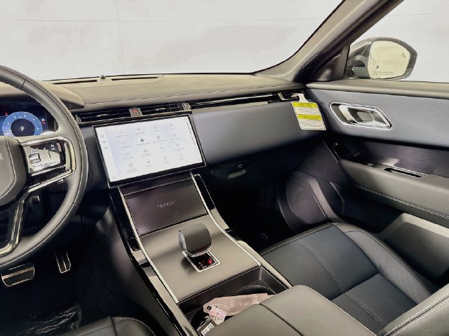 New 2026 Land Rover Range Rover Velar Belgravia AWD/4WD image 26