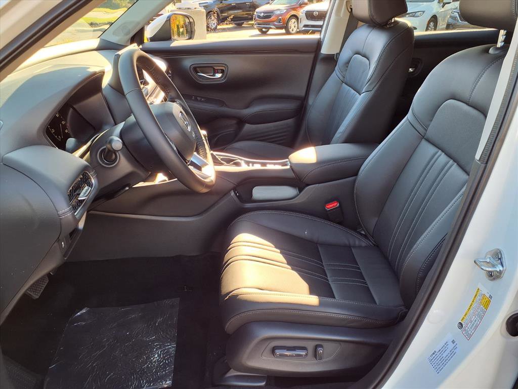 New 2026 Honda HR-V EX-L image 4