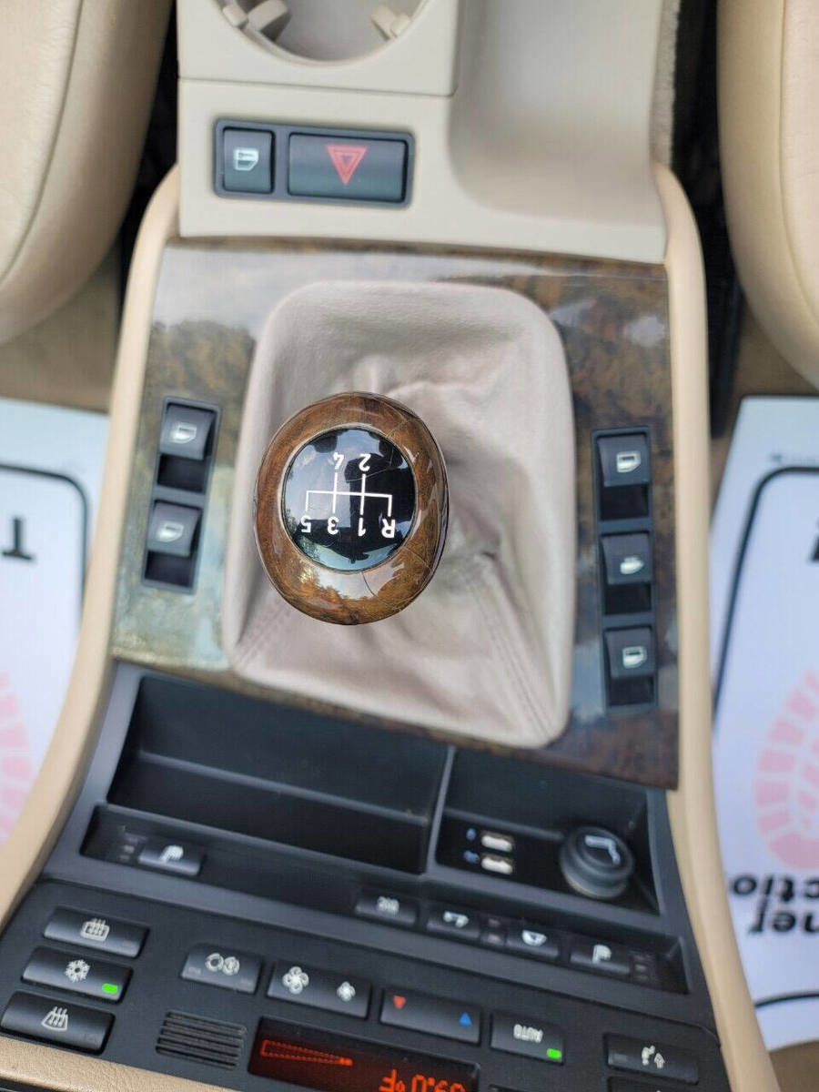 Used 2001 BMW 325Ci Convertible RWD image 20