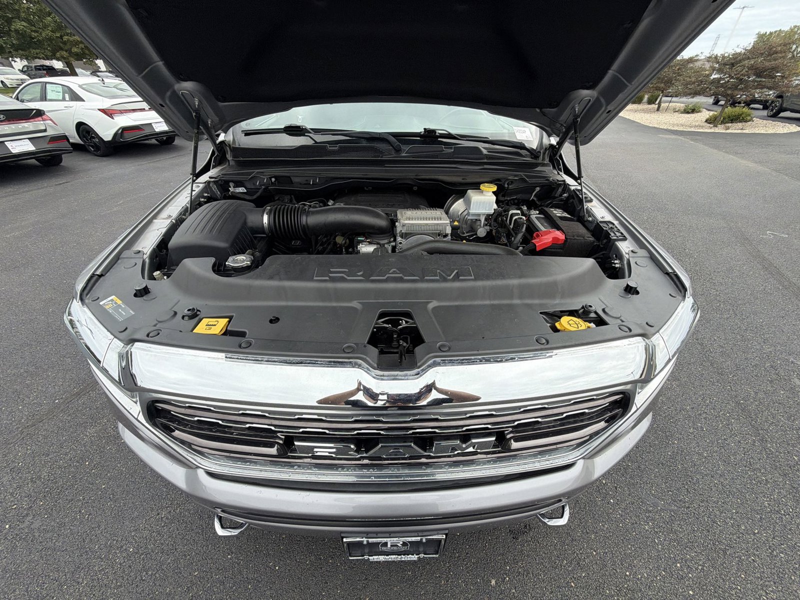 Used 2024 RAM 1500 Limited w/ Body Color Bumper Group AWD/4WD image 27