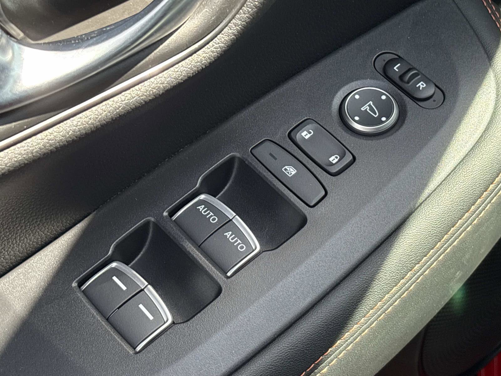 Used 2024 Honda HR-V Sport image 13