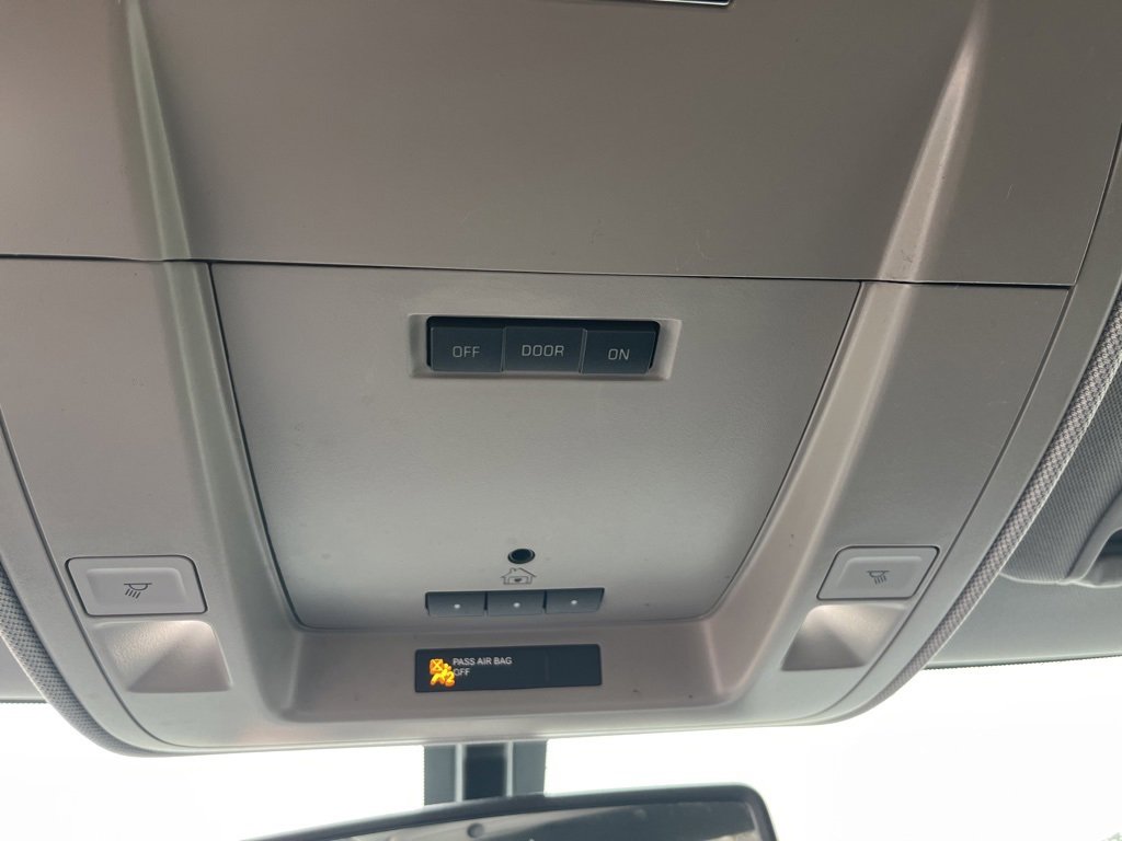 Used 2014 GMC Sierra 1500 SLE image 20