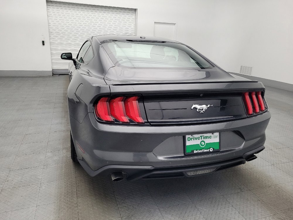Used 2019 Ford Mustang Premium RWD image 6