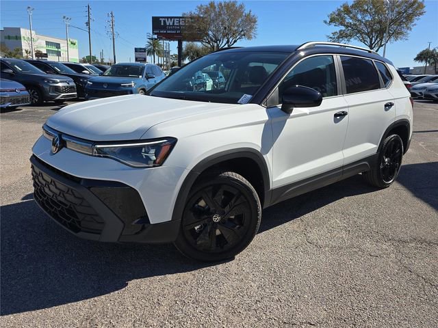 New 2026 Volkswagen Taos SE image 26