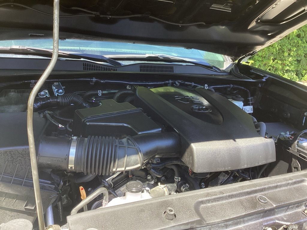 Used 2019 Toyota Tacoma TRD Sport w/ Technology Package AWD/4WD image 22