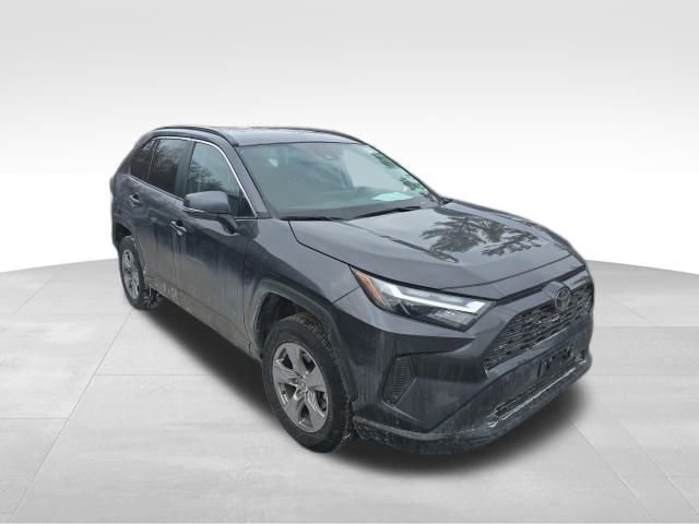 Used 2024 Toyota RAV4 XLE image 6