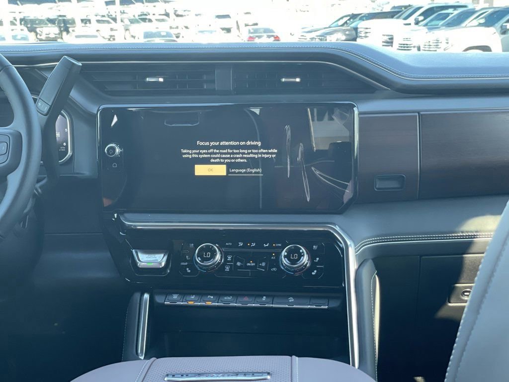 New 2026 GMC Sierra 2500 Denali Ultimate image 18