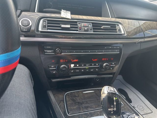 Used 2014 BMW 750Li xDrive image 37