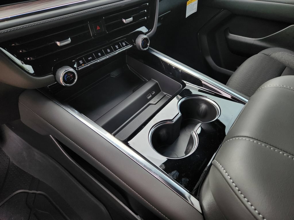 New 2026 Chevrolet Tahoe LS AWD/4WD image 15