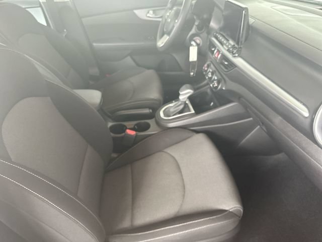 Certified 2023 Kia Forte LXS w/ LXS Technology Package FWD image 26