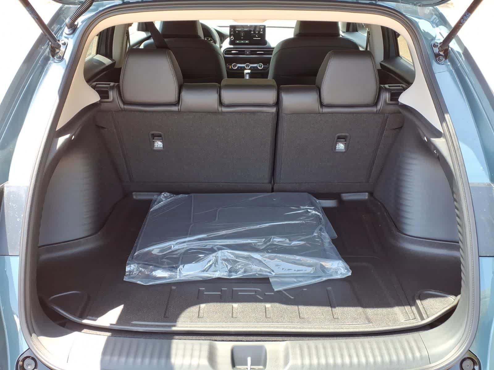 New 2027 Honda HR-V EX-L image 6