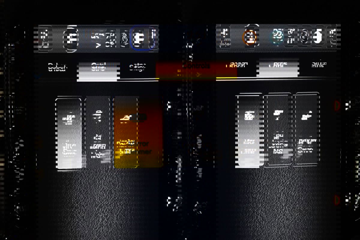 Used 2024 RAM 3500 Laramie image 59