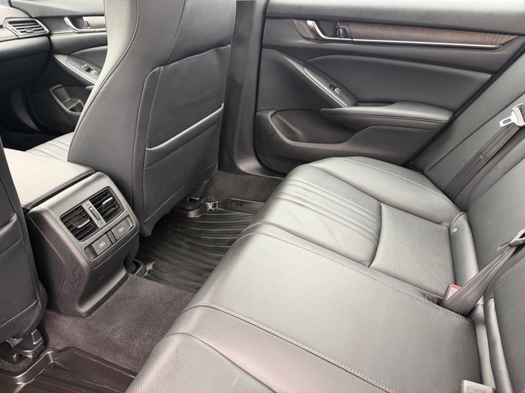 Used 2022 Honda Accord EX-L image 13