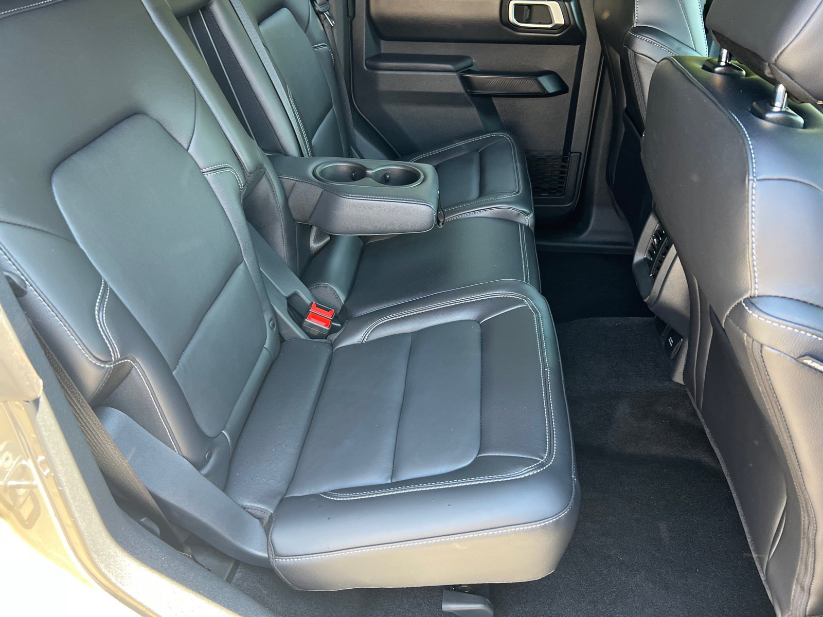 New 2026 Ford Bronco Outer Banks AWD/4WD image 15