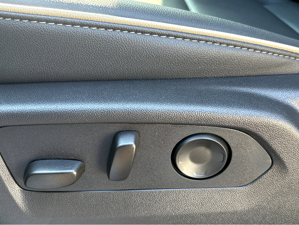 New 2025 Chevrolet Tahoe Premier image 17