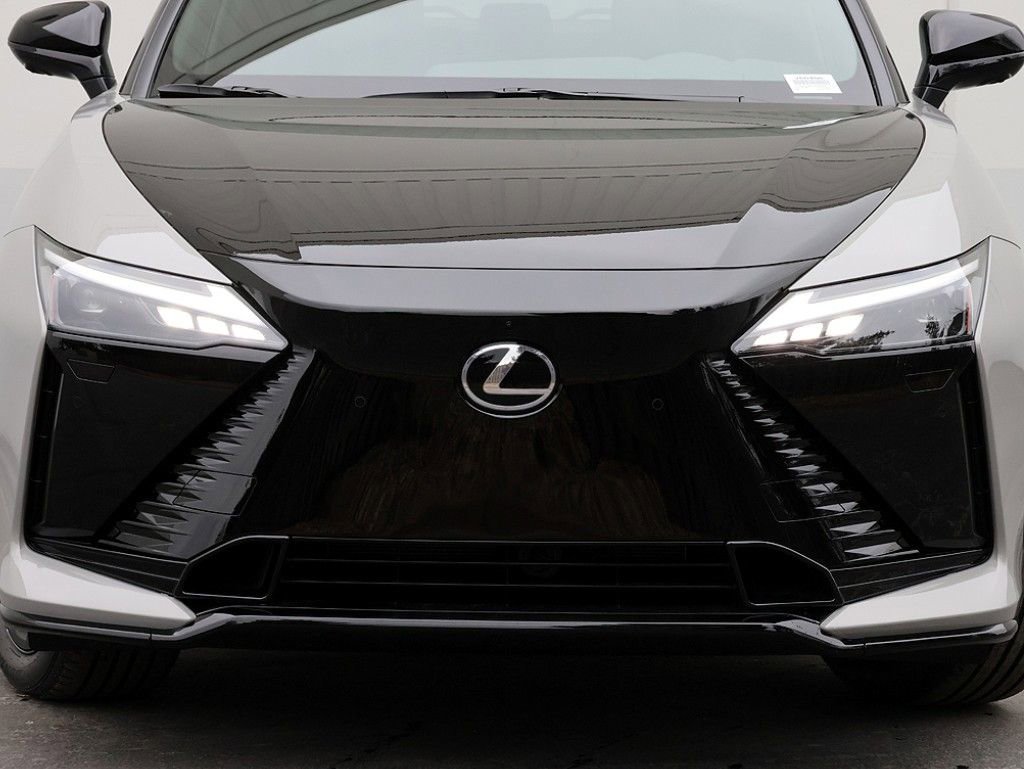 New 2026 Lexus RZ 450e AWD w/ Luxury Package image 6