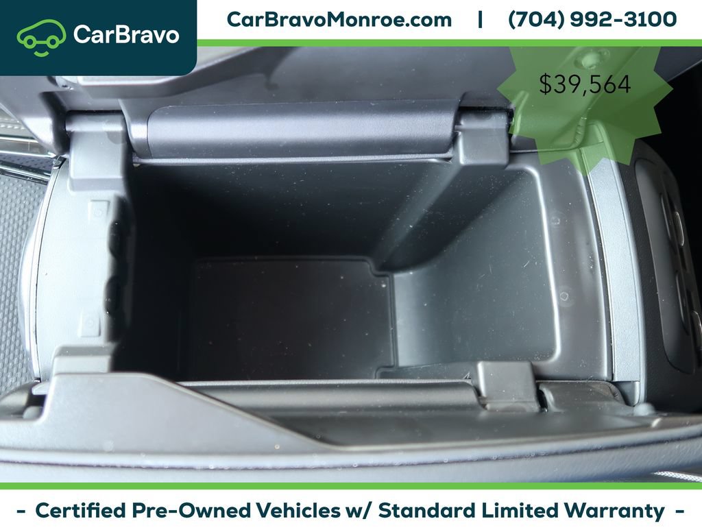 Certified 2025 Buick Envision Avenir AWD/4WD image 27