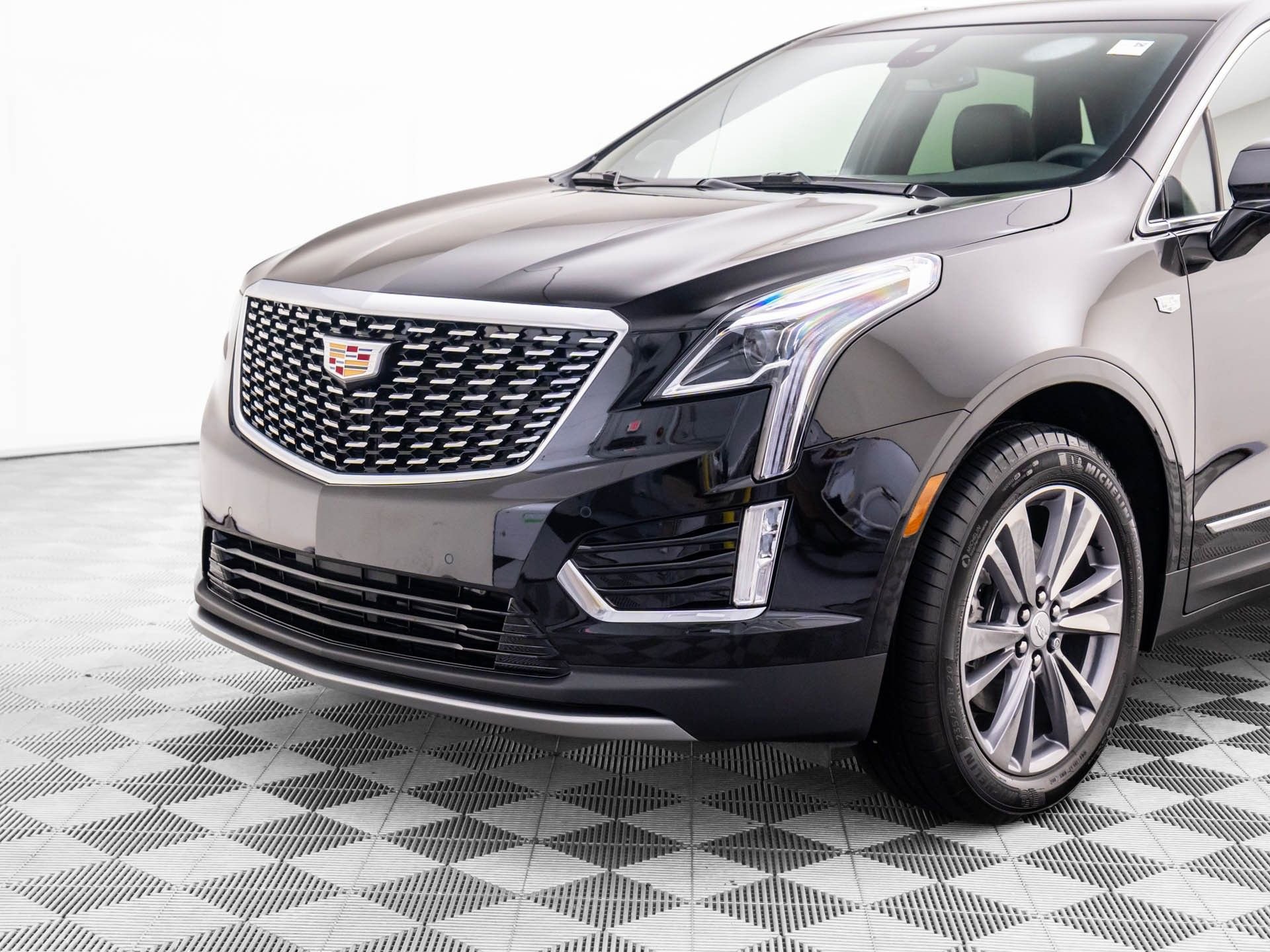New 2026 Cadillac XT5 Premium Luxury w/ LPO, Floor Liner Package image 35