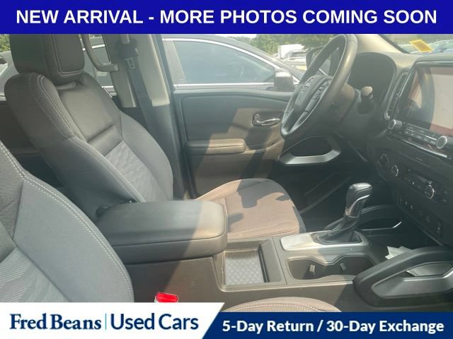 Used 2023 Nissan Frontier SV w/ Technology Package AWD/4WD image 7