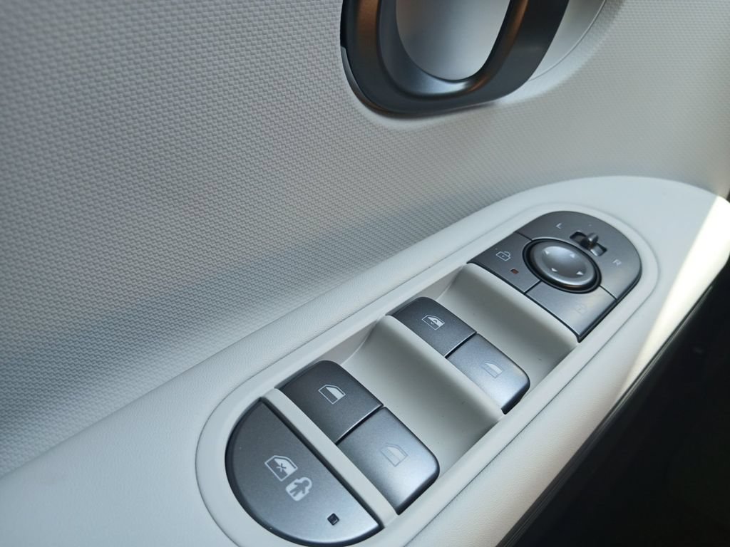 New 2026 Hyundai Ioniq 5 SE RWD image 16