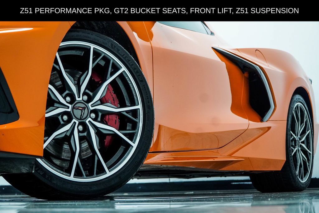 Used 2024 Chevrolet Corvette Stingray Preferred Conv w/ Z51 Performance Package RWD image 3