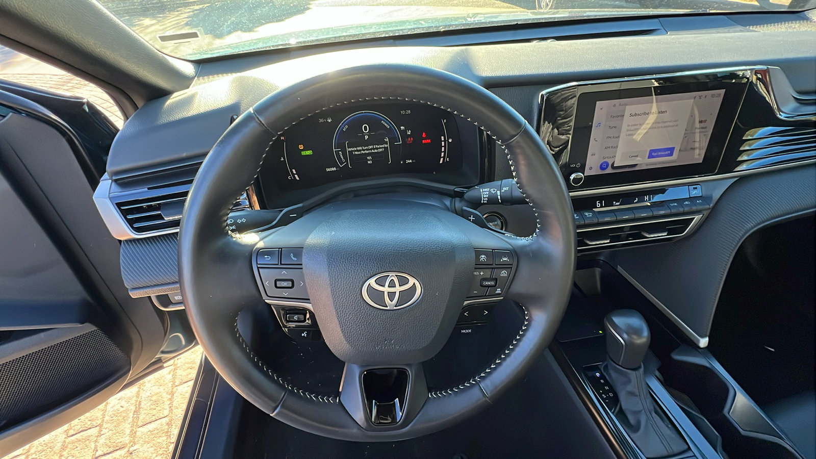 Used 2025 Toyota Camry SE image 26