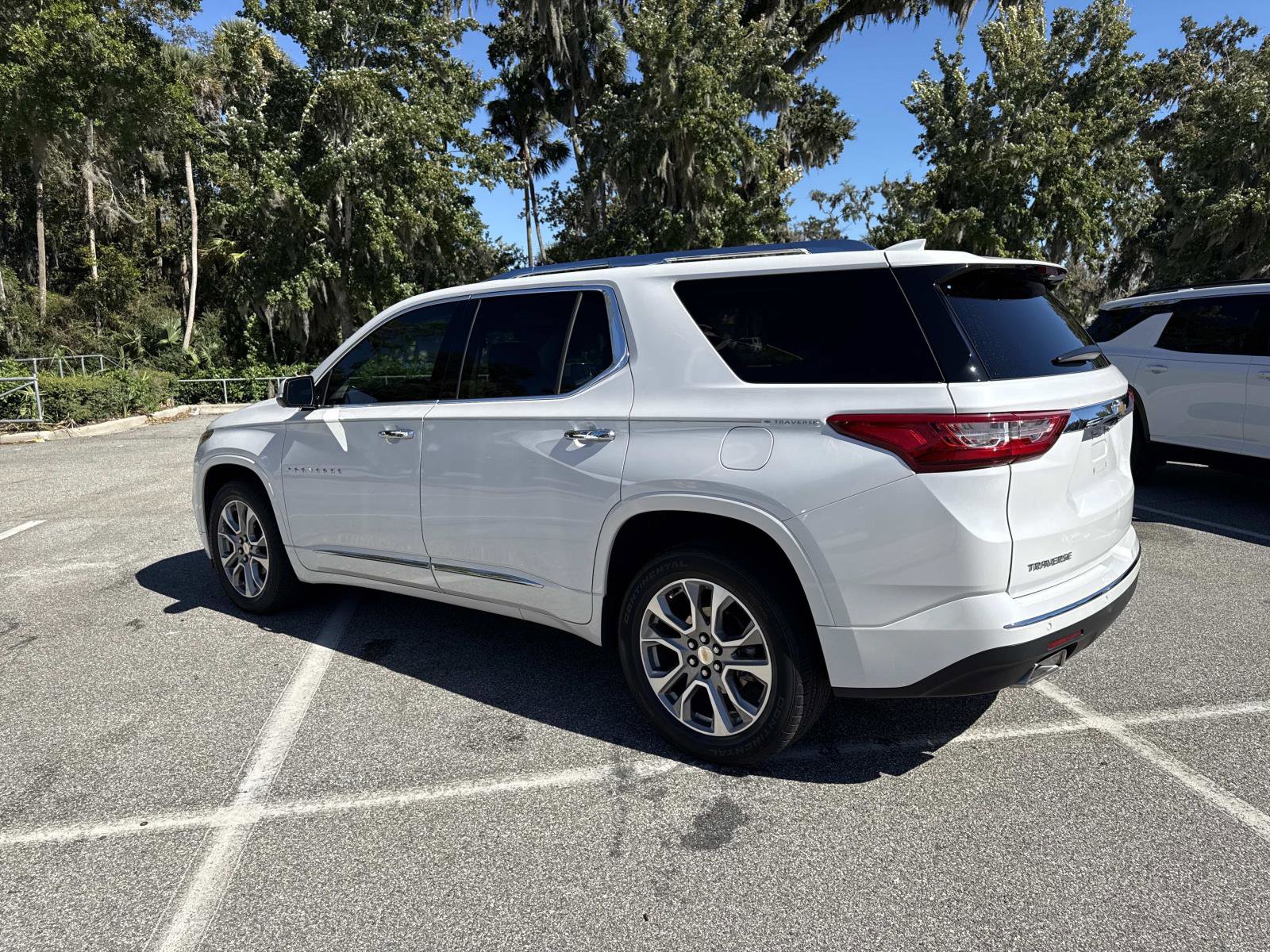 Used 2020 Chevrolet Traverse Premier image 5
