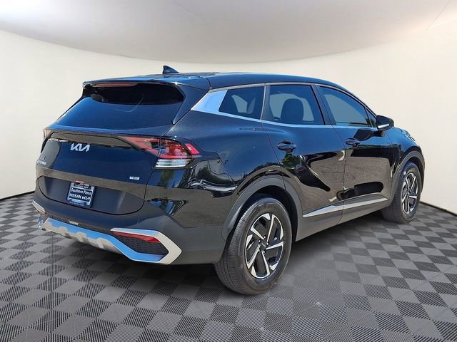 Certified 2025 Kia Sportage LX FWD image 8