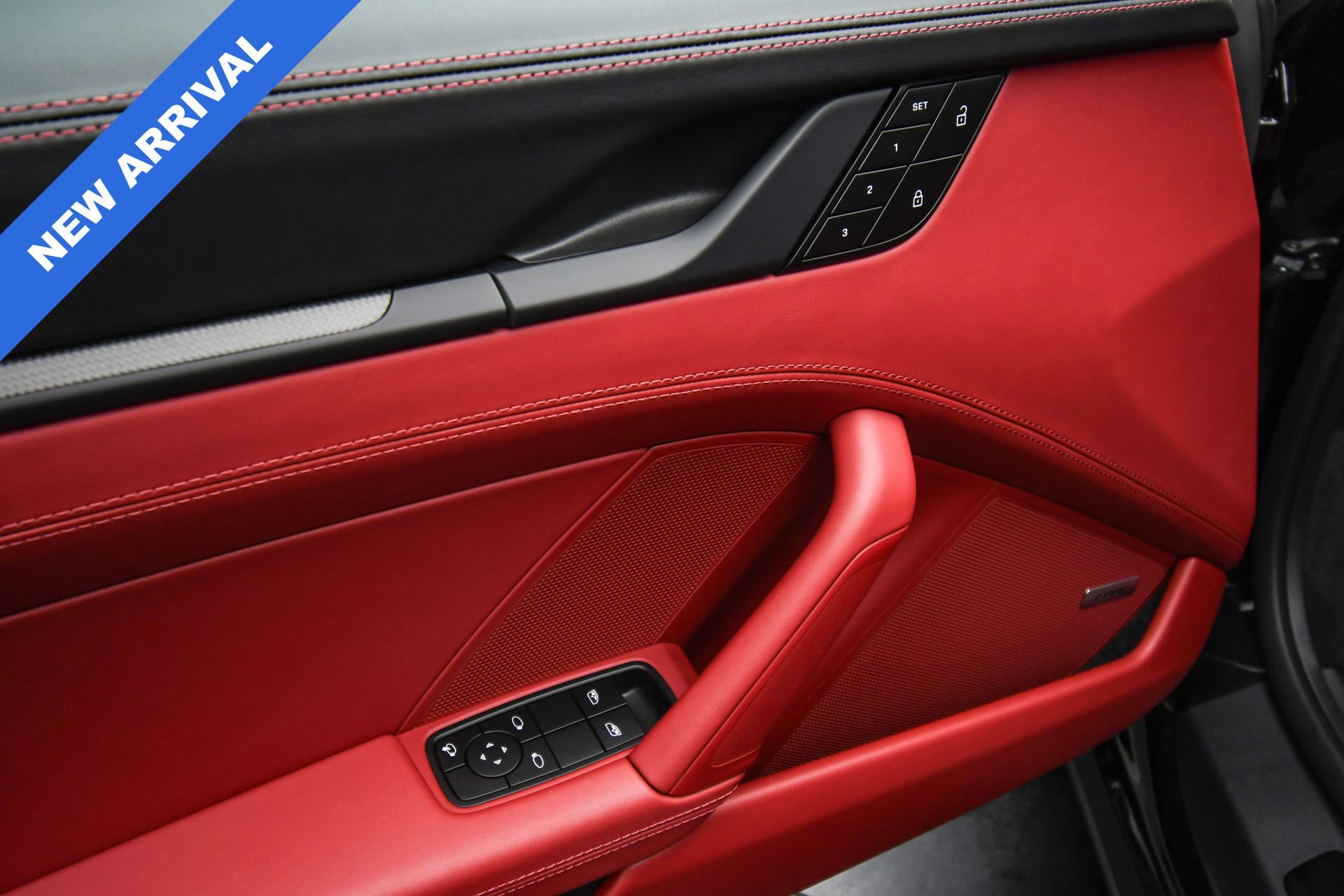 Used 2024 Porsche 911 Carrera GTS image 42