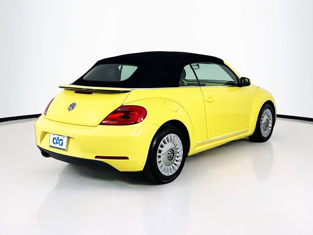 Used 2013 Volkswagen Beetle 2.5 FWD image 7