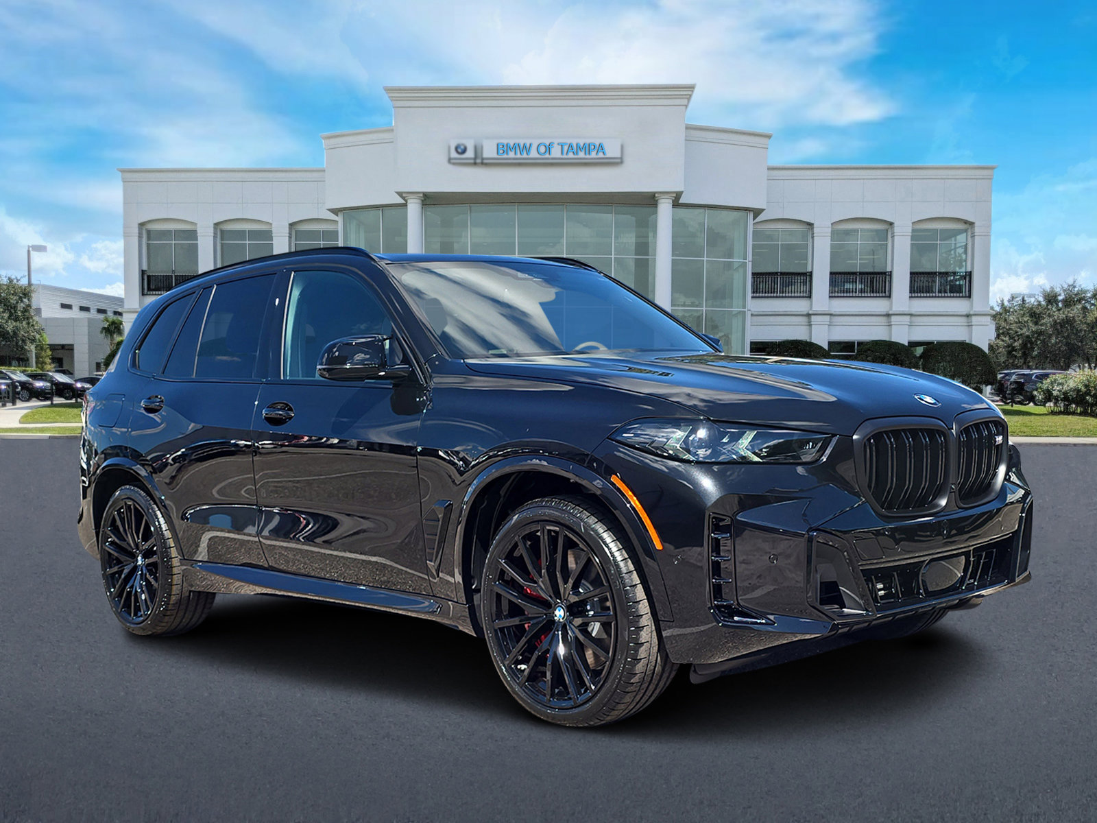 New 2026 BMW X5 M60i