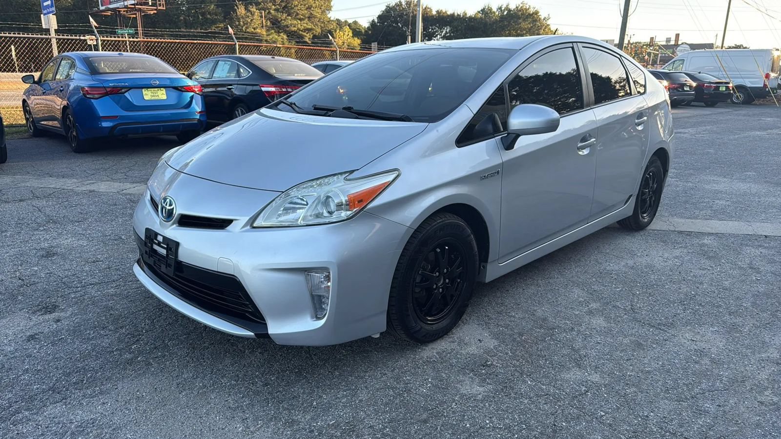 Used 2014 Toyota Prius Three FWD image 3